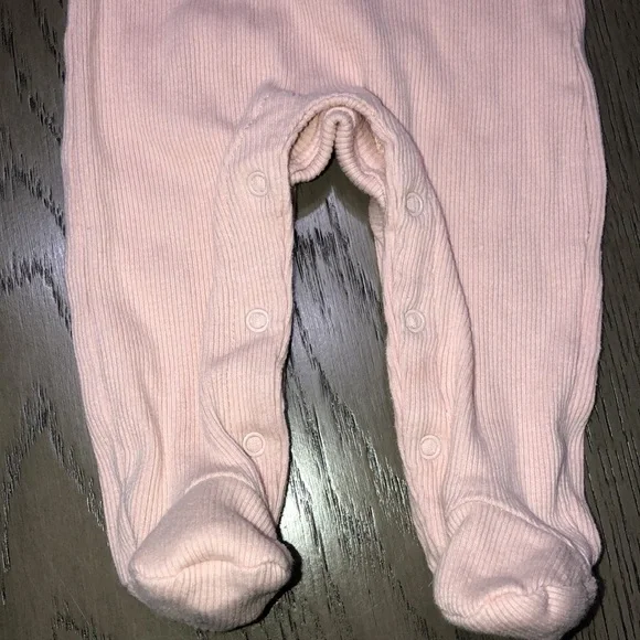 Baby girl onesie - Picture 3 of 6